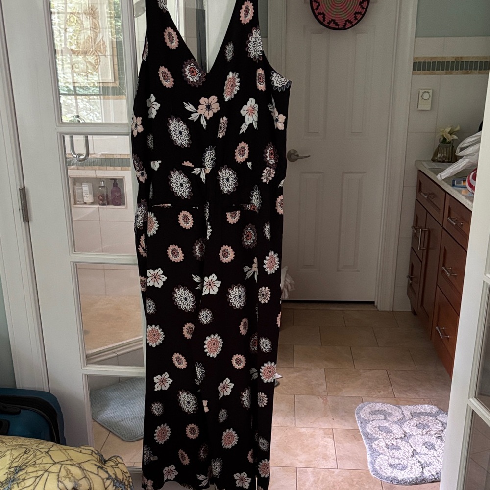 Floral Black Sleeveless Dress